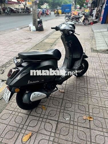Vespa 50cc 2023