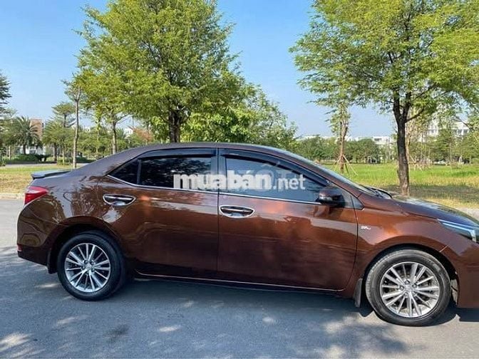 Toyota Altis 2015 số sàn
