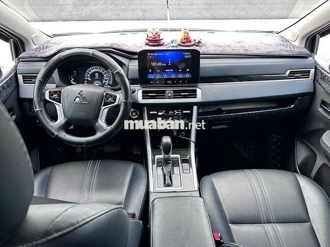 Mitsubishi Xpander Cross 2023  - 37000 km