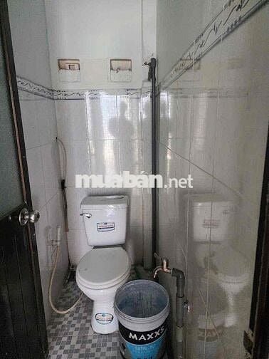 Cho thuê 4x10-1 lầu -2 phong -2 tolet-dg 4m dân cư