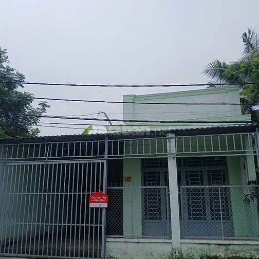 Cần bán gấp nhà 2 MT đường Long Phước giá rẻ nhất khu vực Thủ Đức