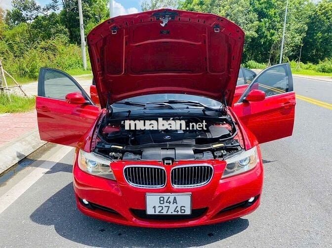Xe BMW gia đình ít sử dụng cần bán lại.