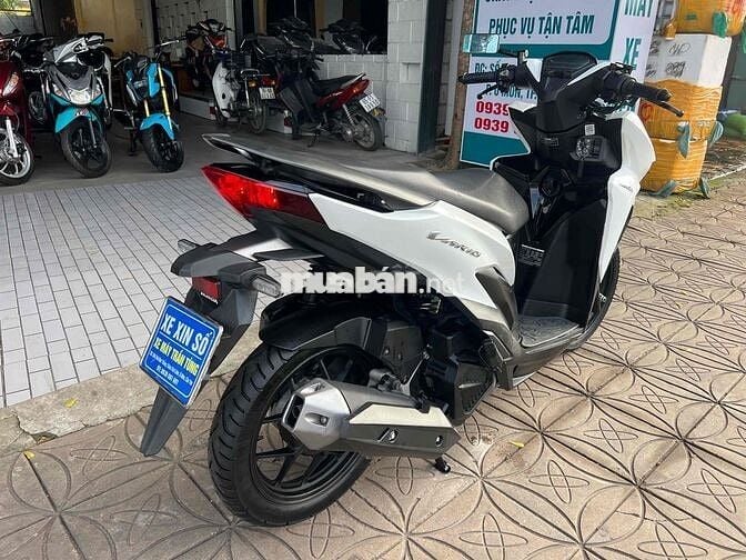 Vario 125 2020 trắng đen.