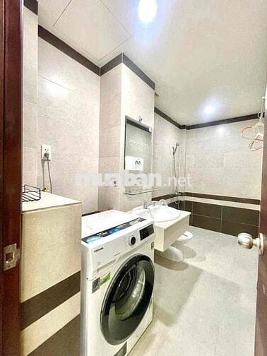 Căn hộ 1 Phòng ngủ - Ban công, Full Nội thất - Trung tâm Quận 7
