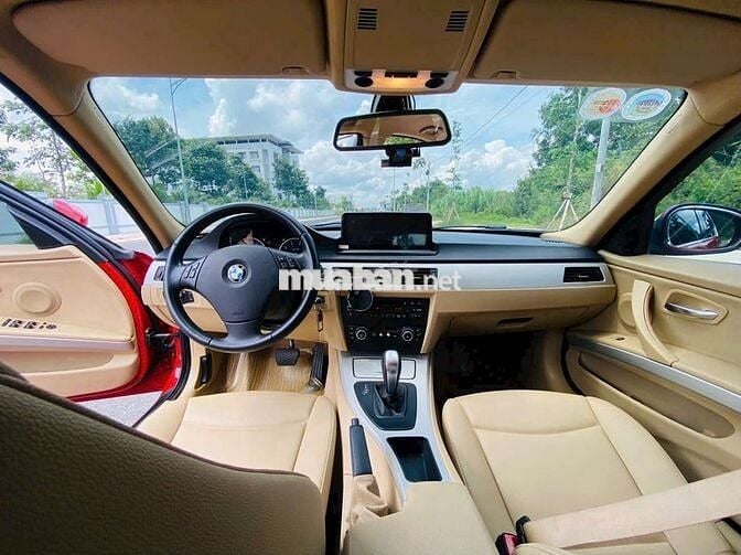 Xe BMW gia đình ít sử dụng cần bán lại.