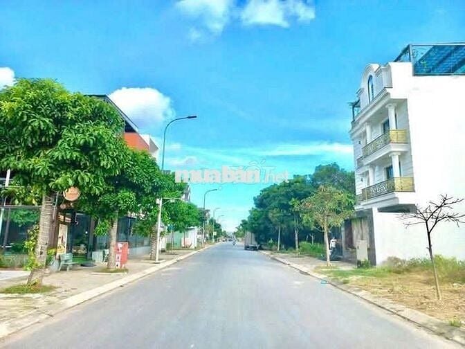 Cần tiền chạy thận đoạn cuối cần ra lô đất Đ.Trịnh Quang Nghị,BC 65m