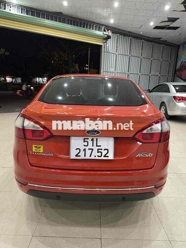 Ford Fiesta 2016 1.5 AT Titanium - 90000 km