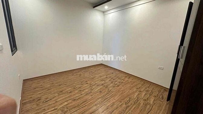 Bán Căn Hộ 74m2 - 2PN - 2VS, Full Đồ Ở Luôn, Mặt Ngõ 323 Xuân Đỉnh