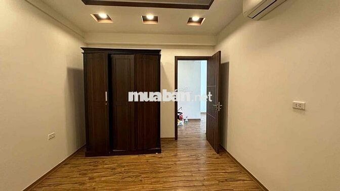 Bán Căn Hộ 74m2 - 2PN - 2VS, Full Đồ Ở Luôn, Mặt Ngõ 323 Xuân Đỉnh