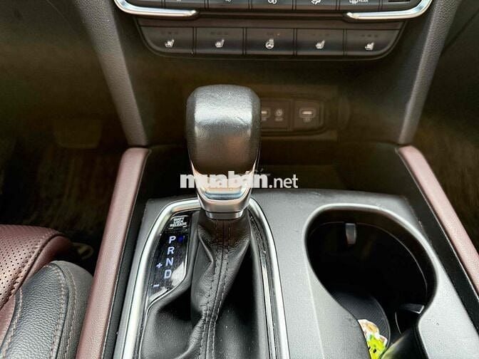 Hyundai Santa Fe 2019 Premium 2.4L HTRAC