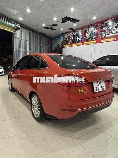 Ford Fiesta 2016 1.5 AT Titanium - 90000 km