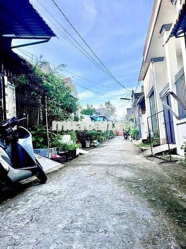 Bán Nhà Trệt Mới Đẹp - KDC Thành Giao (Tổ 8A Bình Dương A). P. Long Tu