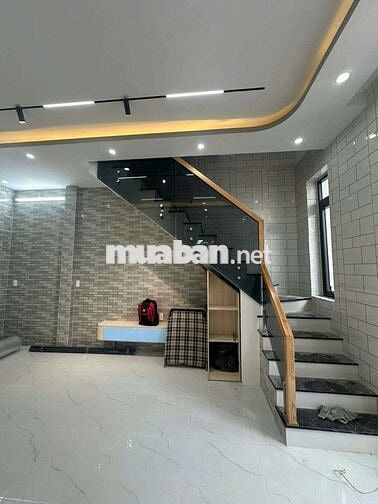 NHÀ XÂY MỚI - HẺM 192 NGUYỄN THÔNG