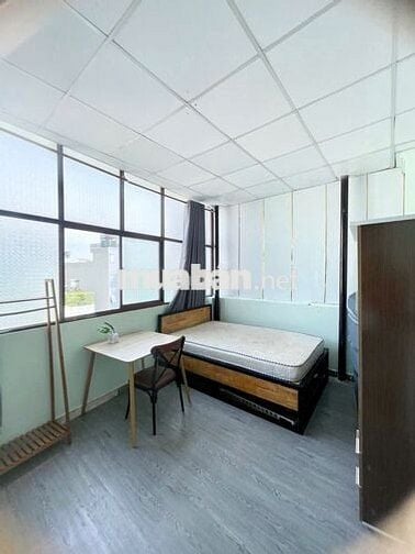 PHÒNG ĐẸP FULL NT CỬA SỔ TRỜI THÍCH HỢP CHO MỘT NGƯỜI