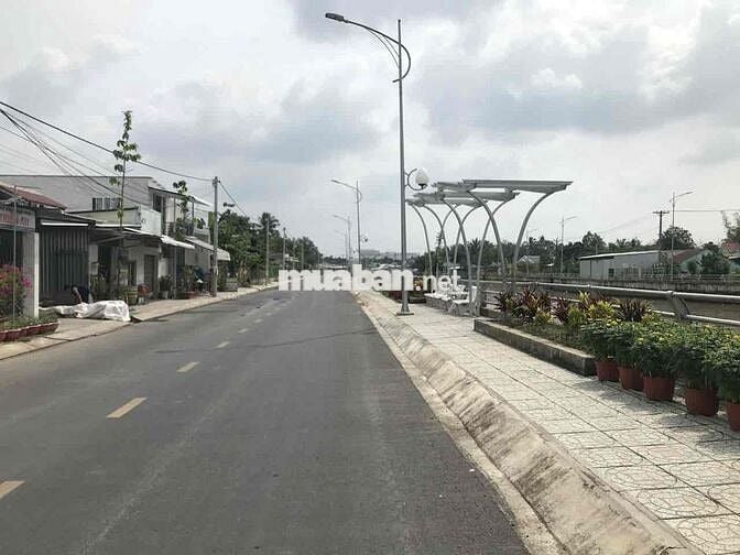 nền biệt thự 10x25 bờ kè Cái Sơn- Mương Khai lộ 14m giá 7,5 tỷ