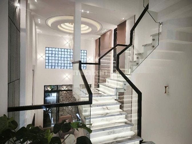 Nhà HXH Q. Bình Tân, gần Đầm Sen, Nội thất sang xịn Thiết kế, hiện đại