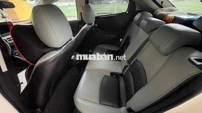 Mazda 2 2020 Sport Deluxe - 50000 km
