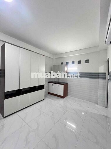 Phòng trọ sinh viên giá rẻ có máy lạnh chỉ 3x ngay NTTU, VLU - Gò Vấp
