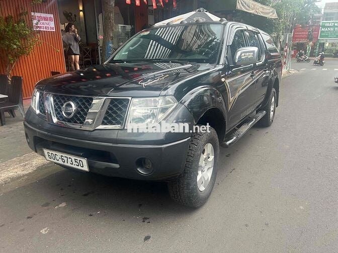 Nissan Navara 2011 2.5 MT - 200000 km