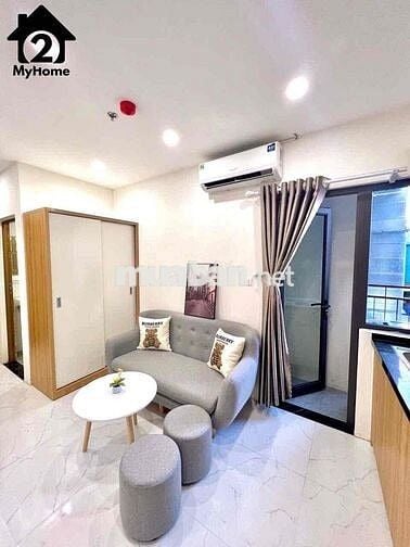 CHO THUÊ CCMN MỄ TRÌ HẠ. BAN CÔNG. THANG MÁY. GIÁ 5TR2