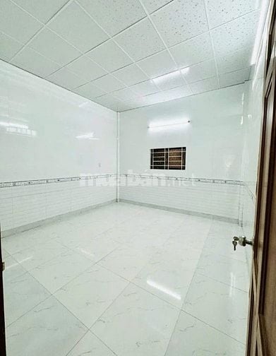 Bán gấp căn nhà Cấp 4, Bà Điểm, Hóc Môn. 930triệu.Sổ hồng riêng