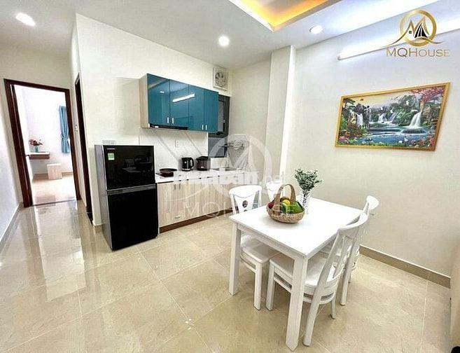 CĂN 2PN FULL NỘI THẤT – BAN CÔNG THOÁNG MÁT GẦN SÂN BAY TSN