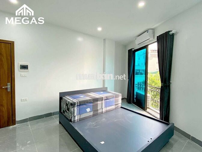 STUDIO MỚI BAN CÔNG FULL NỘI THẤT NGAY CHÂN CẦU VƯỢT MỄ TRÌ