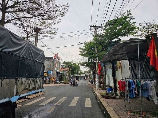 Đất gần ngã Tư Chiêu Liêu phường Tân Bình Tp Dĩ An