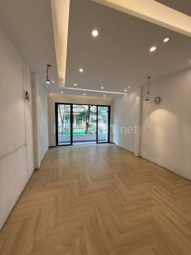 Bán nhà số 19 ngõ 23/55 Dương Văn Bé 5 tầng mới, ở ngay DT 32m