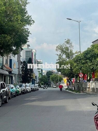 cho thuê MT Ngay Nguyễn Văn Trỗi 6x15m, 3 lầu 4pn rộng giá 34 triệu