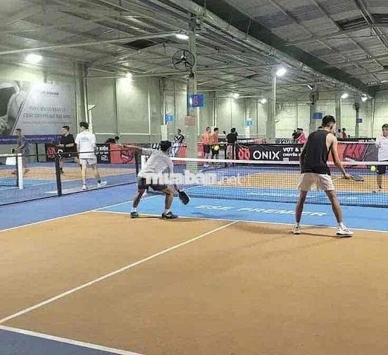 Cần cho thuê gấp mặt bằng diện tích 1000m2 ở Phú Thuận có pccc
