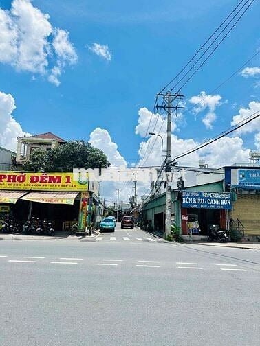 Về quê ở ẩn , cần cho thuê nhà kinh doanh