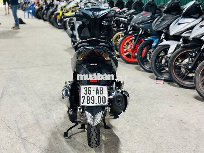 XE MÁYTHANH TÙNG_AIR BLADE 125 XANH ĐÁ 2025 LƯỚT