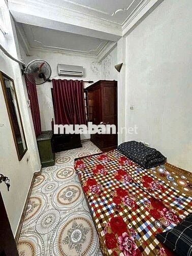 Nhà ngõ 271 Đê La Thành 27m2 x 3 tầng 3pn 2vs full 10tr
