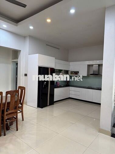 Căn biệt thự đường 23, HBC. Biệt thự 1 trệt 3 lầu thoáng mát gần sông