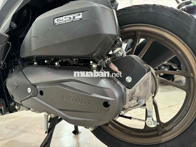 vario 125 2025 odo:400km