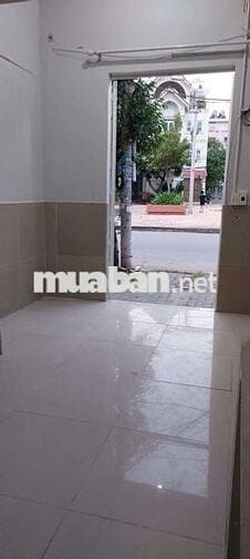 Cho thuê mặt bằng, được ở lại ,không chung chủ