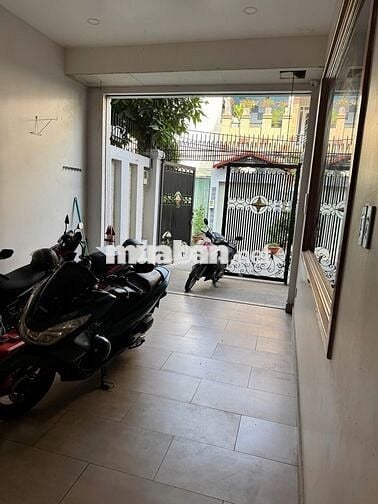 Căn biệt thự đường 23, HBC. Biệt thự 1 trệt 3 lầu thoáng mát gần sông