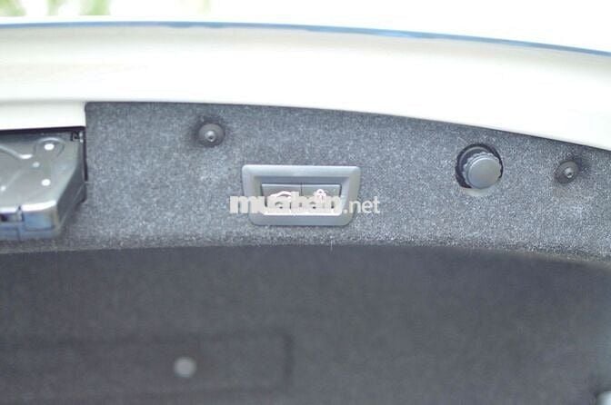 BMW 3 Series đồ chơi chính hãng hn 200 triệu