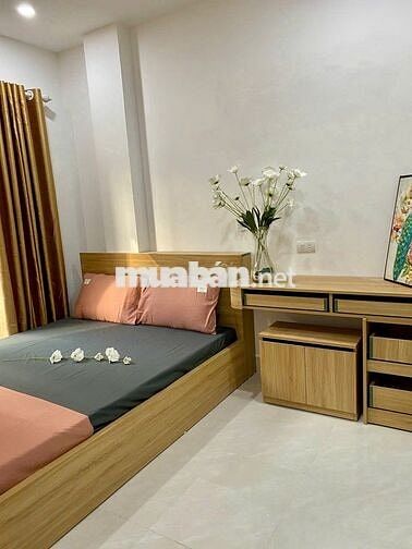 CHO THUÊ STUDIO ĐẦY ĐỦ NỘI THẤT MỚI TINH KHƯƠNG THƯỢNG - ROYAL CITY