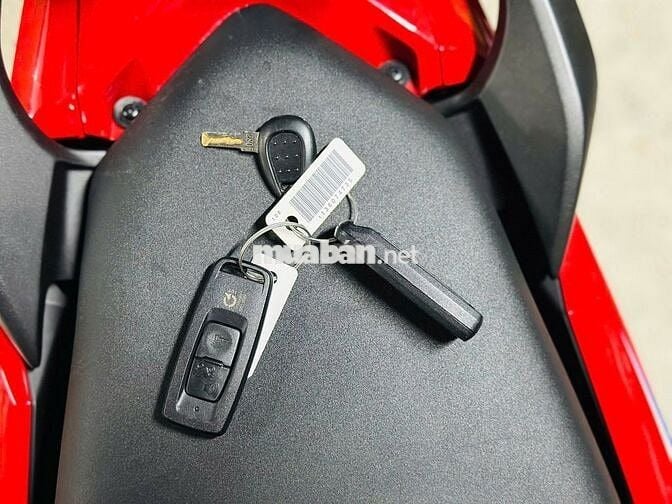 XE MÁYTHANH TÙNG_WINNER X V4 ABS MÀU HRC ĐỘ THÙNG