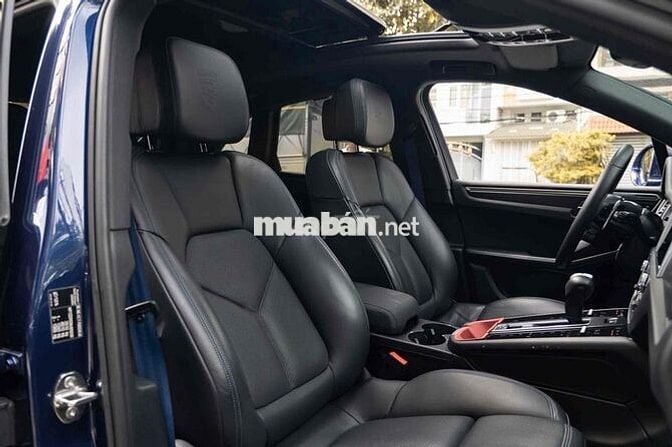 Porsche Macan 2022 Base - Gentian Blue Metallic