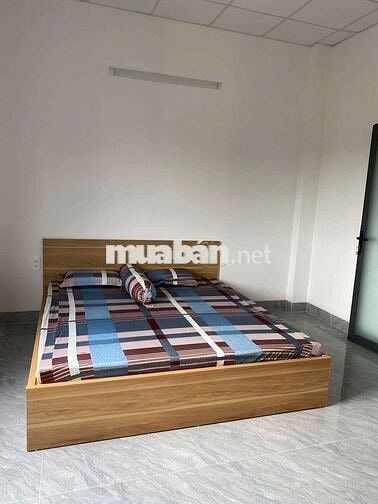Cho thuê nhà 2 lầu 4PN full nội thất 13tr phường uyên hưng tân uyên