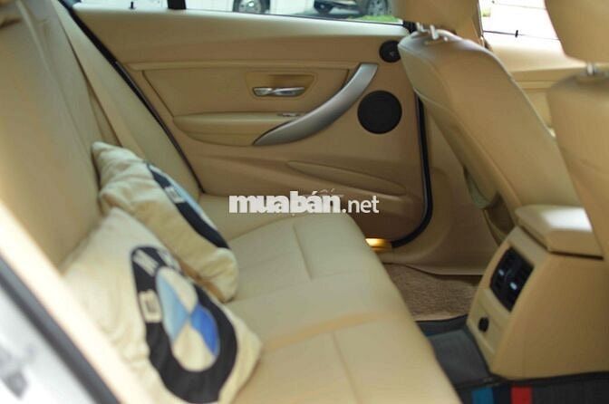 BMW 3 Series đồ chơi chính hãng hn 200 triệu
