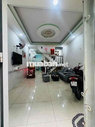XE HƠI ĐẬU CỬA- PHAN HUY ÍCH, Gò Vấp - DT 4m X 11 m  - ĐÚC TRỆT 1 LẦU