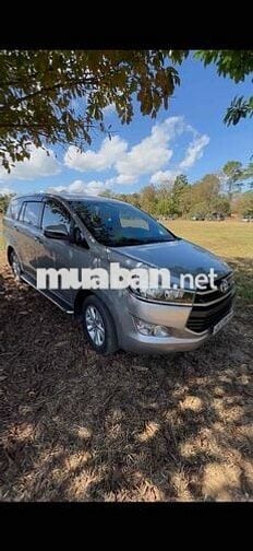 Toyota Innova 2018 2.0E - 100000 km