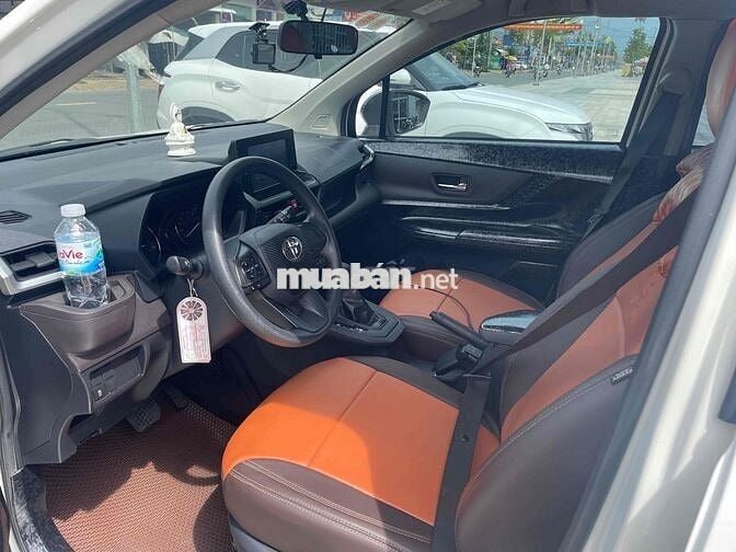 Toyota Avanza Premio 2023 CVT - 120000 km