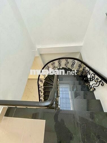 Nhà 4x15m – Hẻm Xe Hơi Huỳnh Tấn Phát, TT Nhà Bè – SHR Hoàn Công