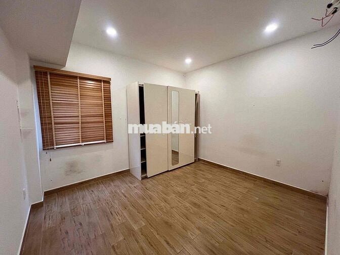Cho thuê nhà HBG Phan Đăng Lưu P.5, Q.Phú Nhuận