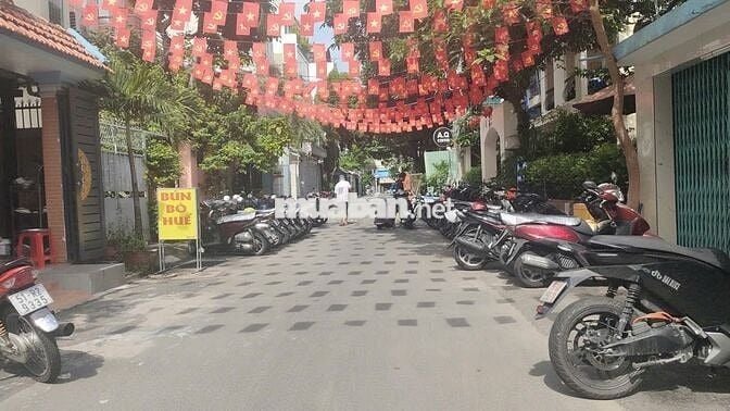 Nhà mới 100% dọn vào ở ngay HXH thông tứ hướng 11 tỷ chỉ còn 9,7 tỷ